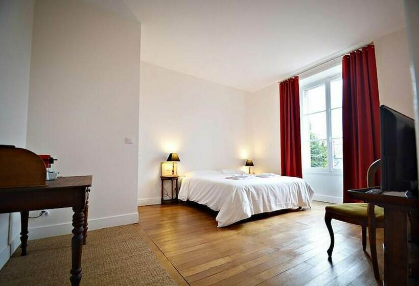 تختخواب و صبحانه Le Clos Des Ormeaux