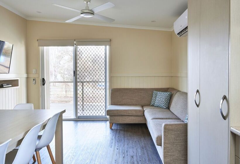 فندق Nrma Bathurst Panorama Holiday Park