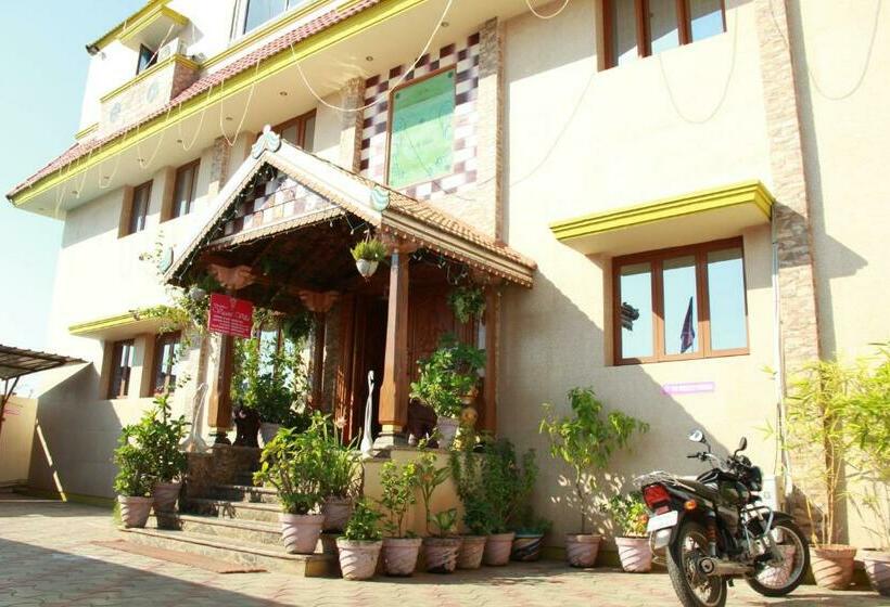 مبيت وإفطار Vaani Villa By Royal Stay