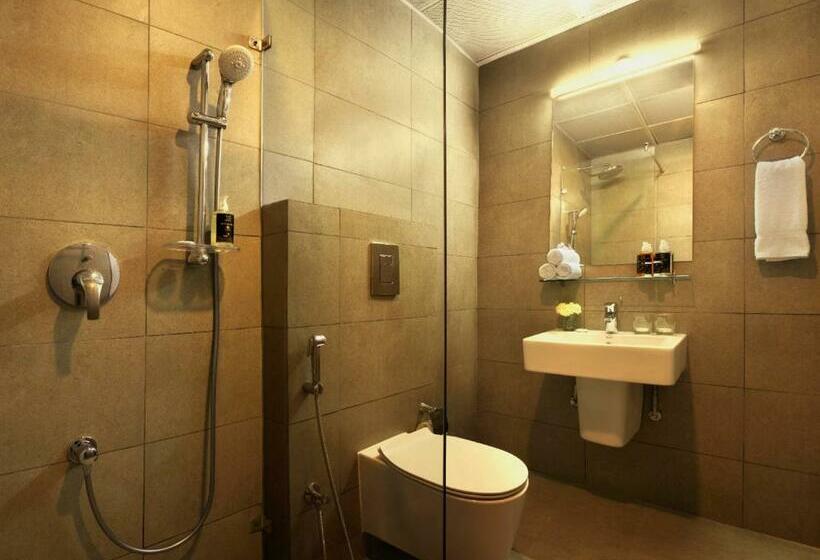 Click Hotel Jaipur, Raja Park