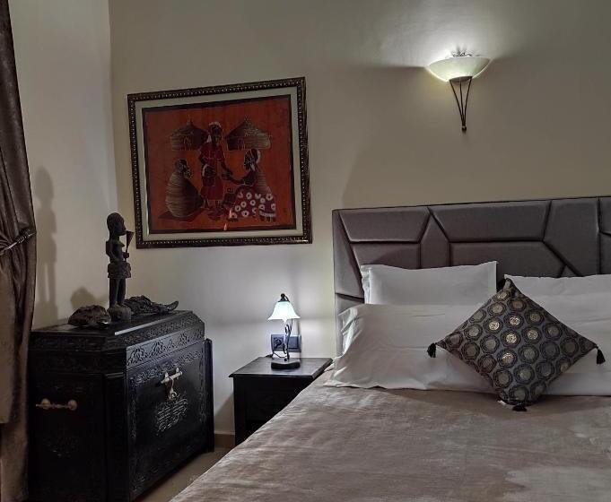 ホテル Equi Palace & Spa Near Aeroport