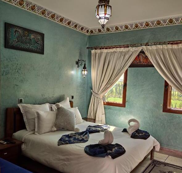 ホテル Equi Palace & Spa Near Aeroport