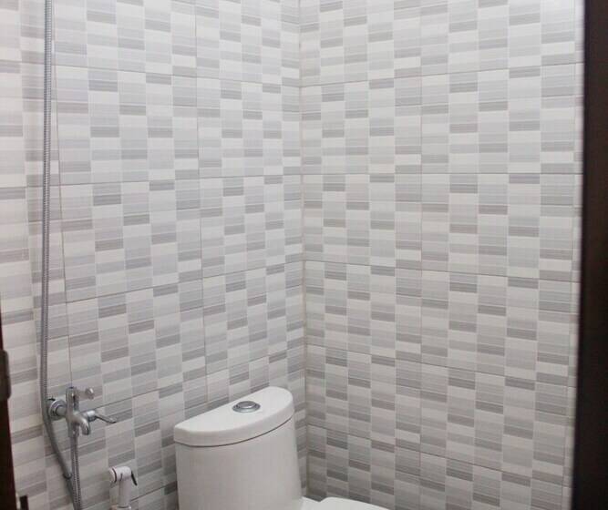 هتل Rajawali Mitra Reddoorz