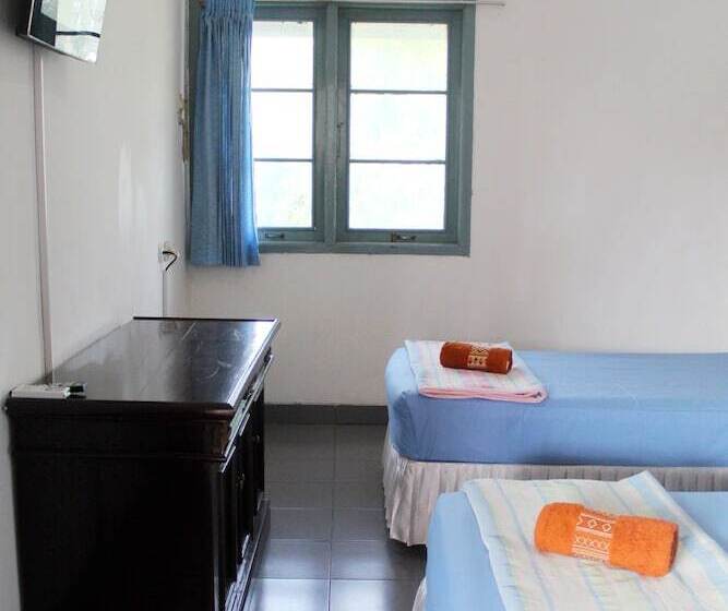 هتل Rajawali Mitra Reddoorz