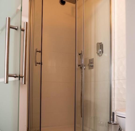 هاستل Guest House Stories