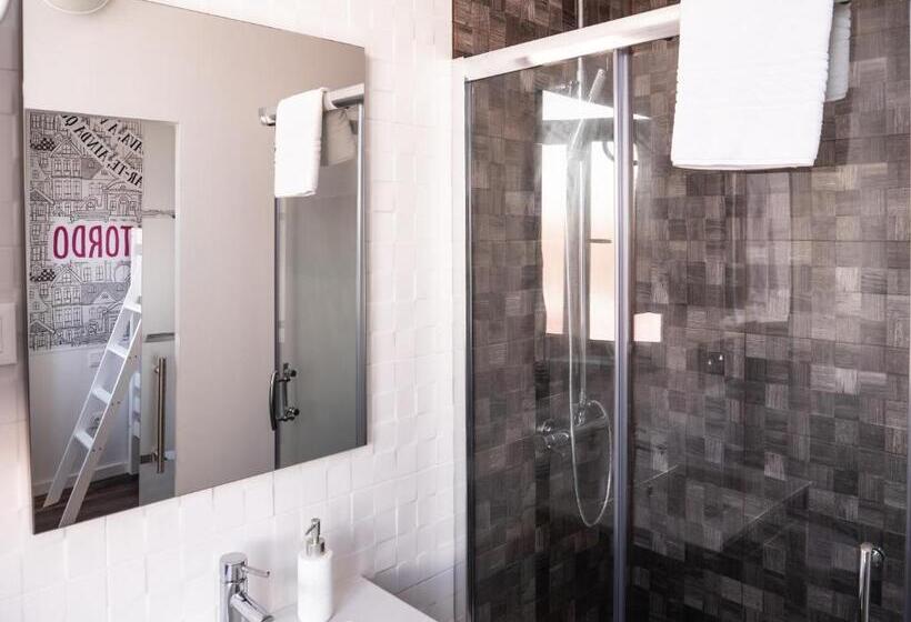 هاستل Guest House Stories