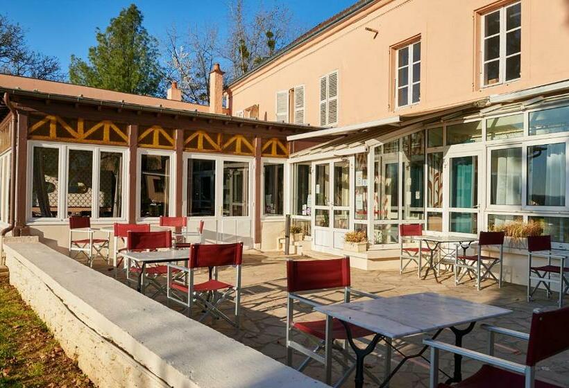 Отель Auberge Du Port