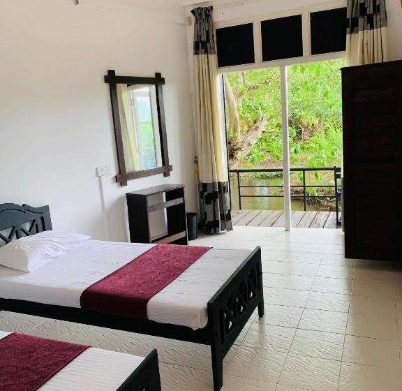 בית מלון כפרי Sethway Village