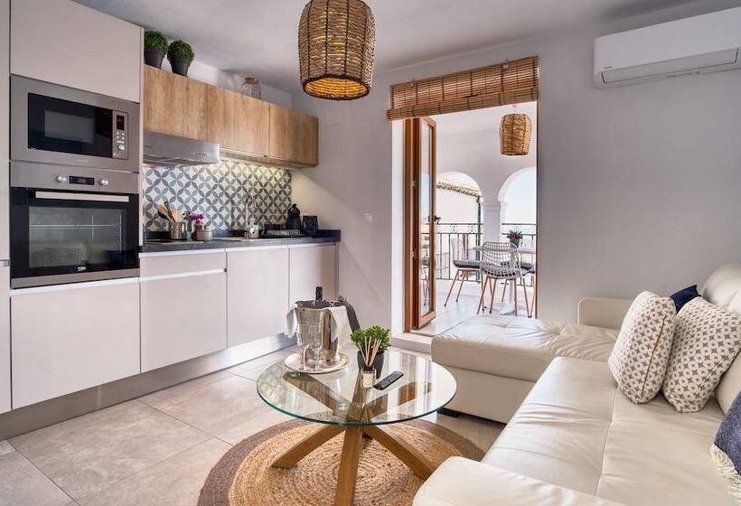 פנסיון Olive & Ivy Guest House