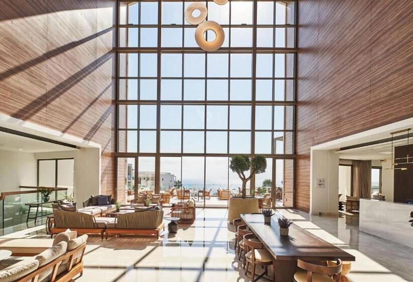 استراحتگاه Mare Paphos
