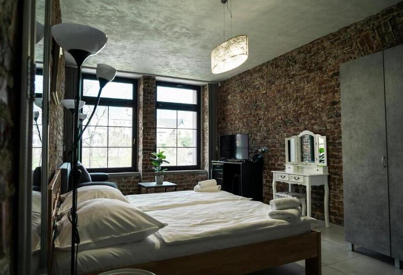 בית מלון כפרי Jurkos