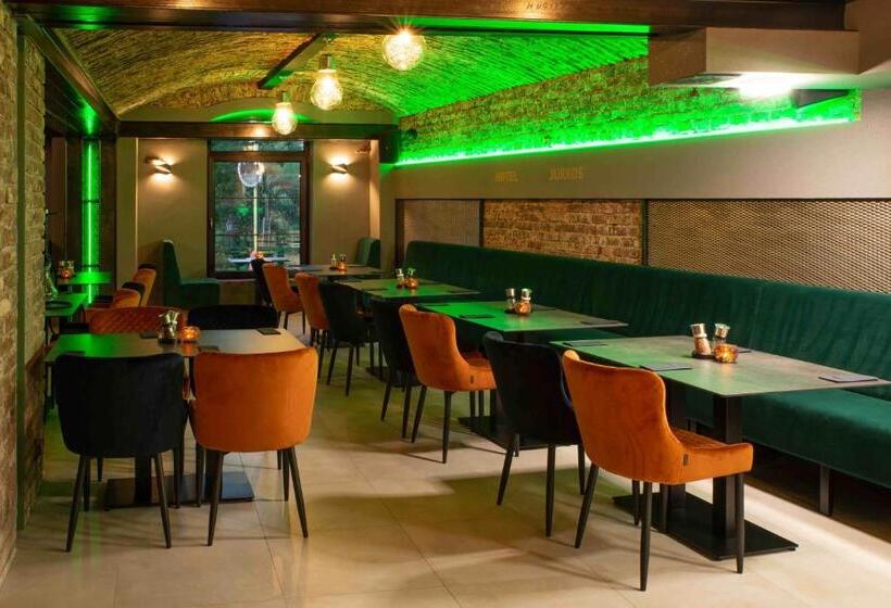 בית מלון כפרי Jurkos