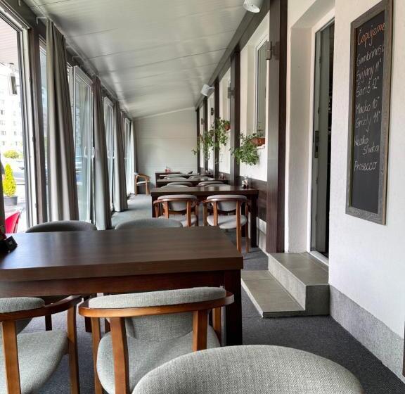 Отель Slávia Svidník Spa & Restaurant