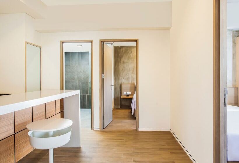 هتل Swissbelexpress Cilegon