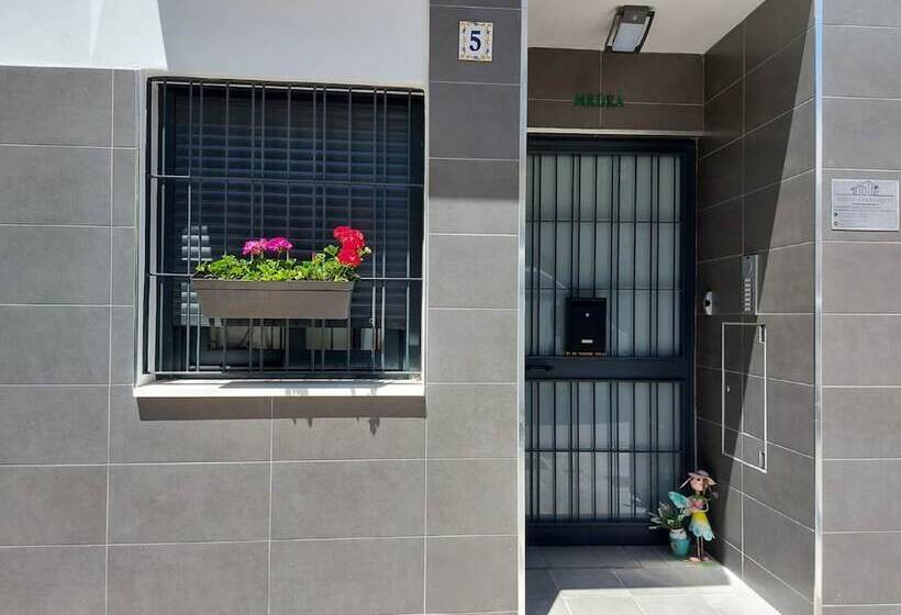 Bnbook Medea Apartments