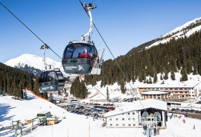 Отель Cafe Zillertal