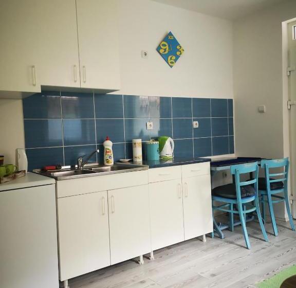 پانسیون Centar