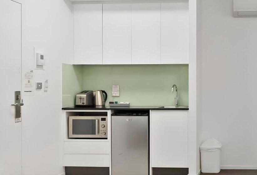 هتل Apx Darling Harbour