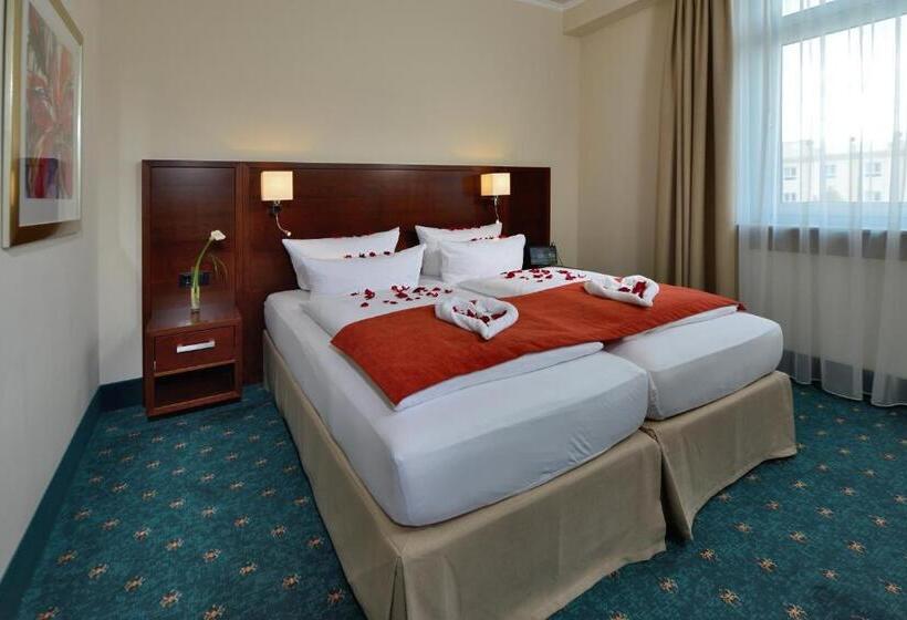 호텔 Der Lindenhof