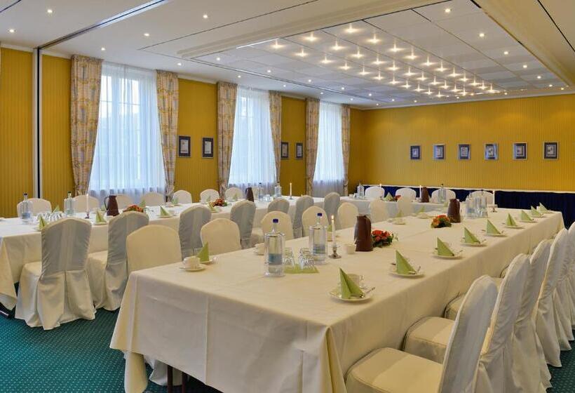 호텔 Der Lindenhof