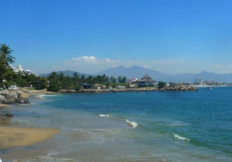 فندق Dolphin Cove Inn