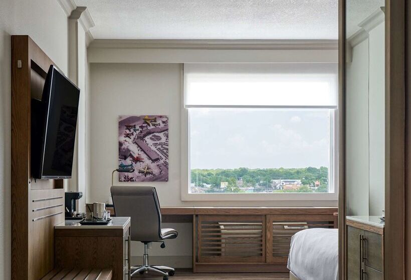 Doubletree By Hilton Hotel Dallas – Love Field