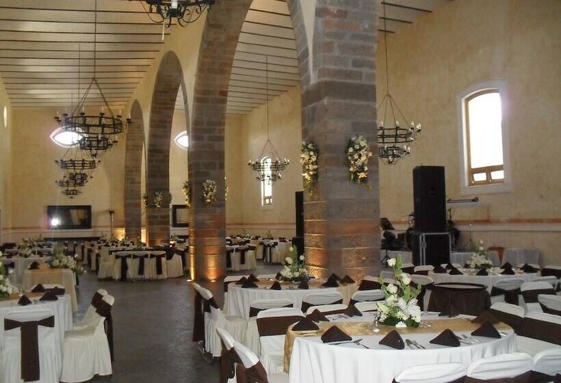 هتل Hacienda Soltepec Suites Campo De Golf