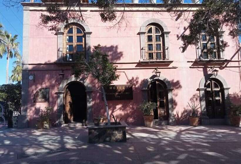 هتل Boutique Posada De Las Flores Loreto