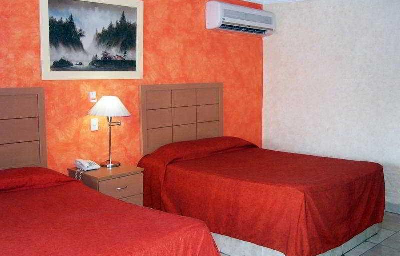ホテル Posada Del Sol Inn
