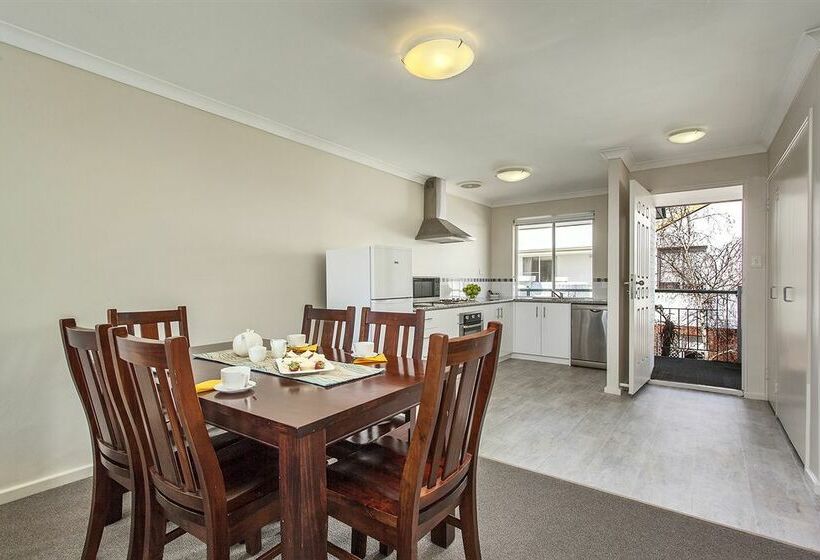فندق Comfort Apartments South Perth