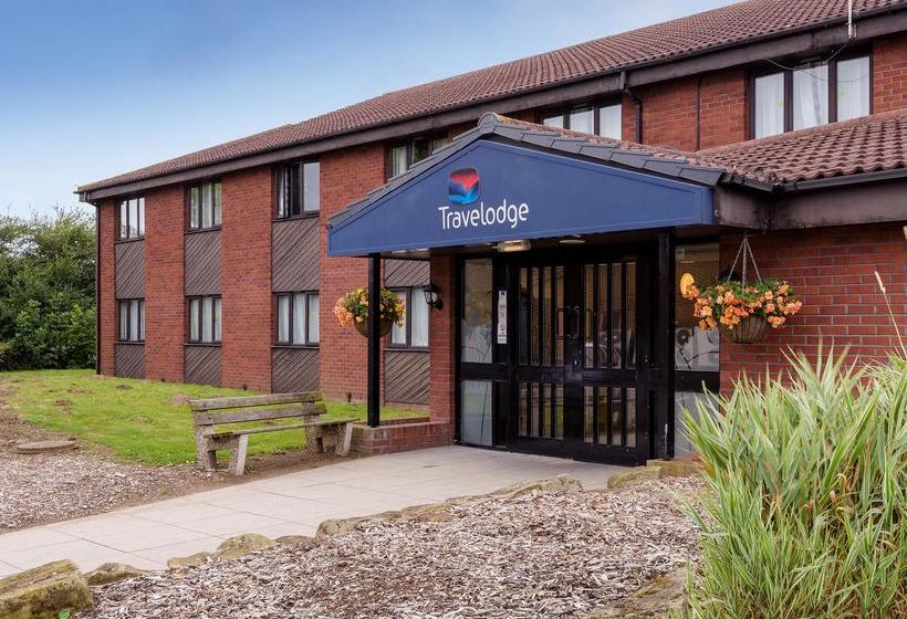 Отель Travelodge Hull South Cave