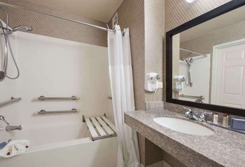 هتل Wingate By Wyndham Schaumburg