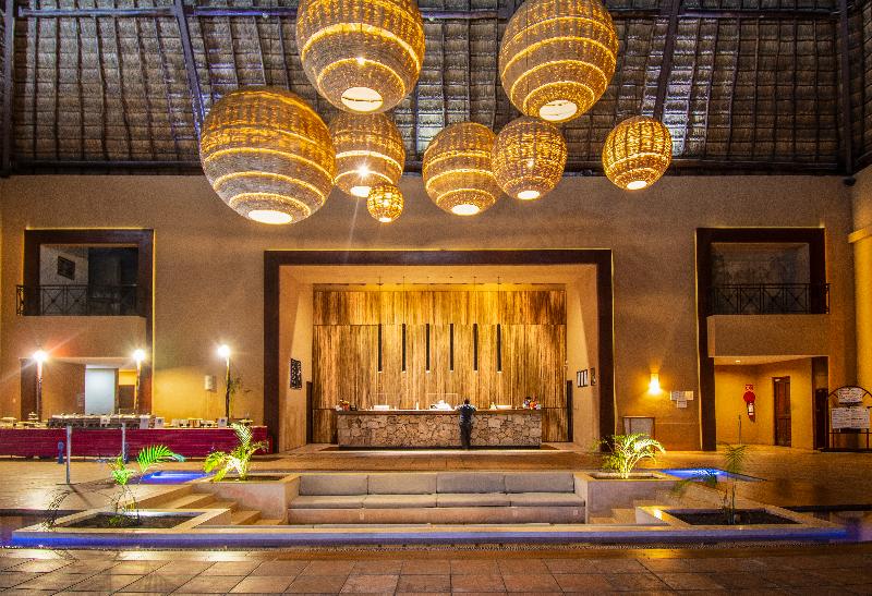 فندق Reef Yucatán All Inclusive & Convention Center