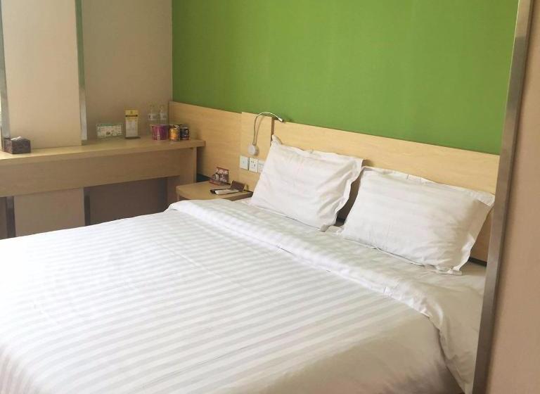 Отель 7days Inn Ziyang Lezhi Yingbin Avenue Branch
