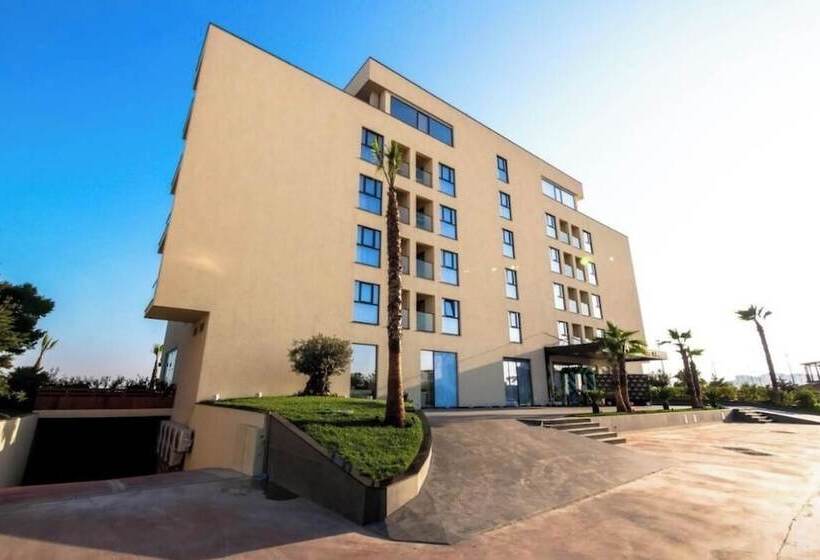 Amara Hotel & Spa