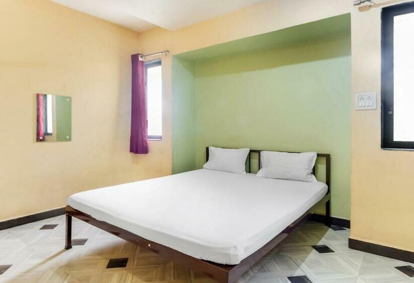 فندق Spot On 44704 Harihar Lodging And Yatri Niwas