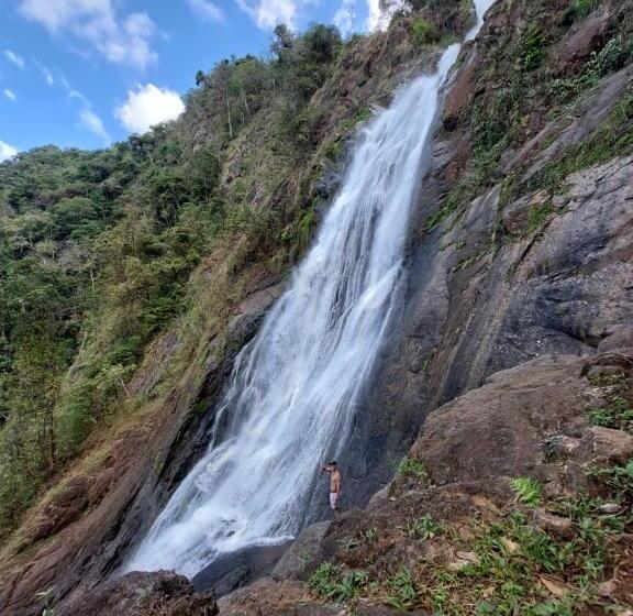 مبيت وإفطار Restaurante Y Cabinas Sudy