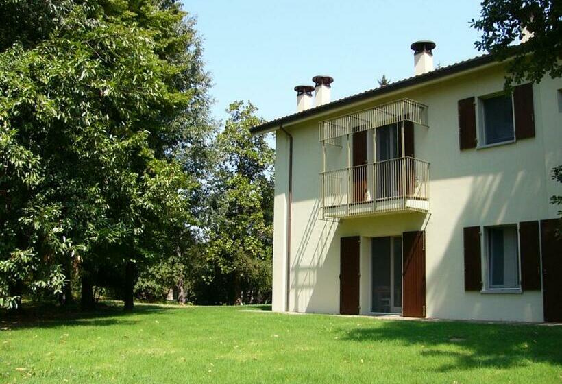 هتل Agriturismo Gallegati