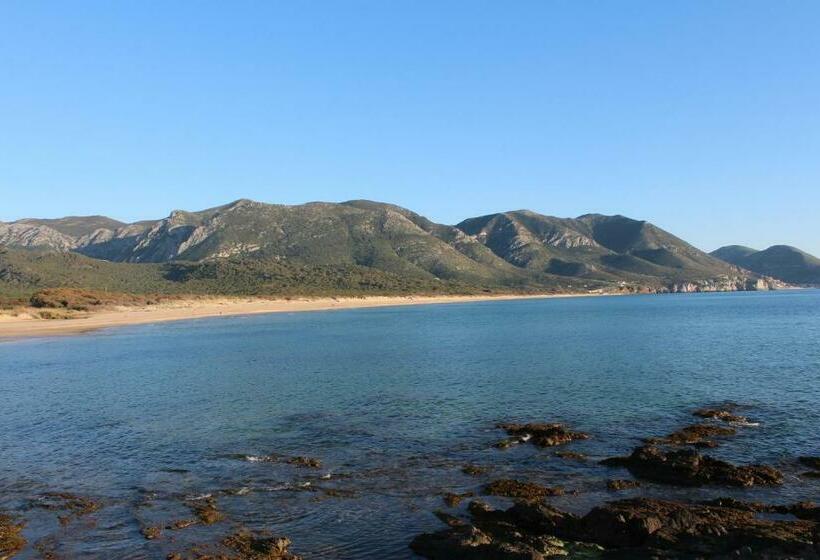 فندق Agriturismo Perdaba