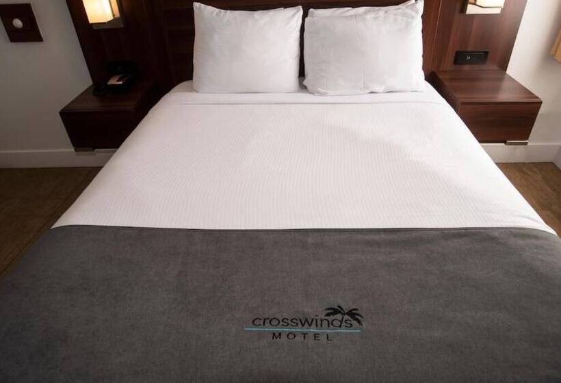Crosswinds Motel