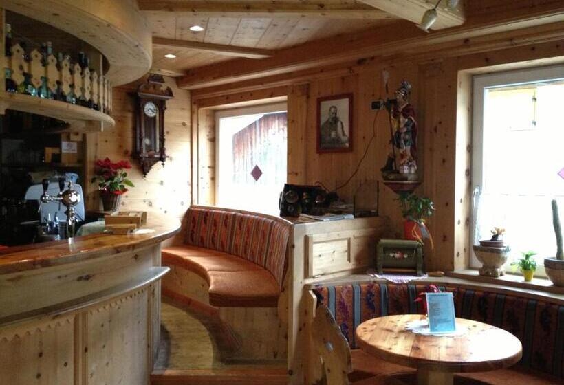 هتل Albergo Centrale