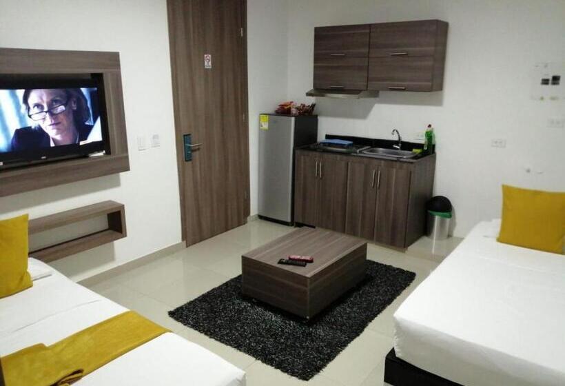 هتل Aparta Suites La Flora