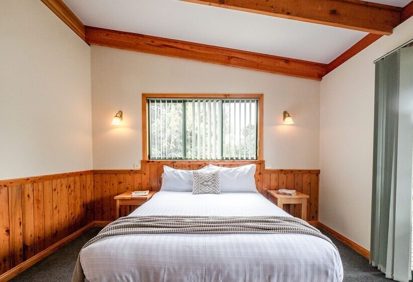 Freycinet Cottage 2