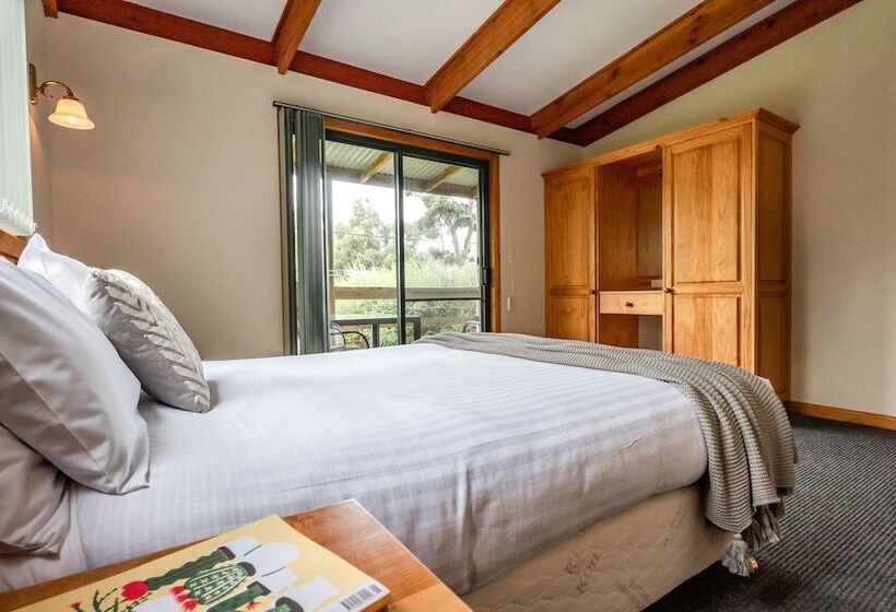 Freycinet Cottage 2