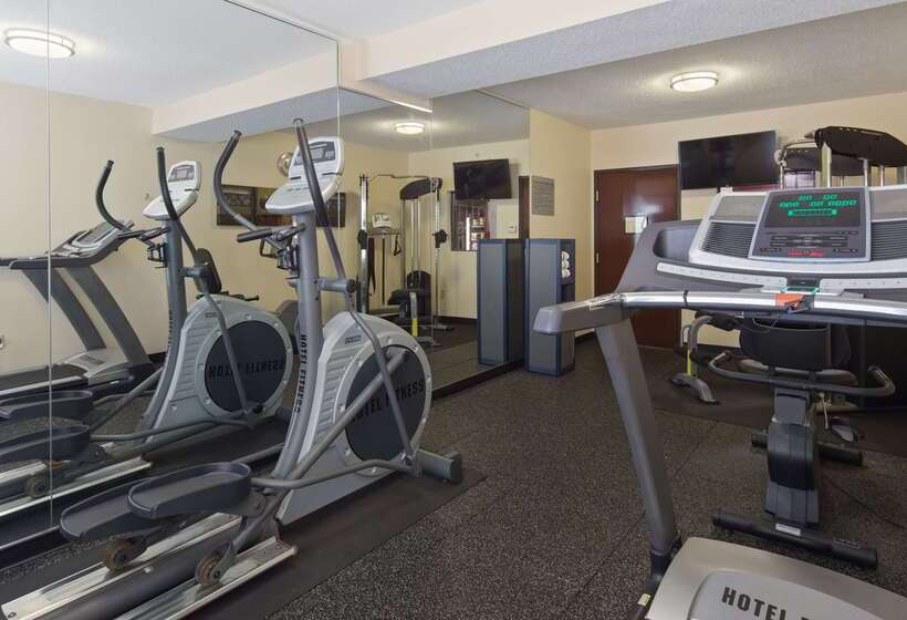 Hotel Best Western Plus Huntersville