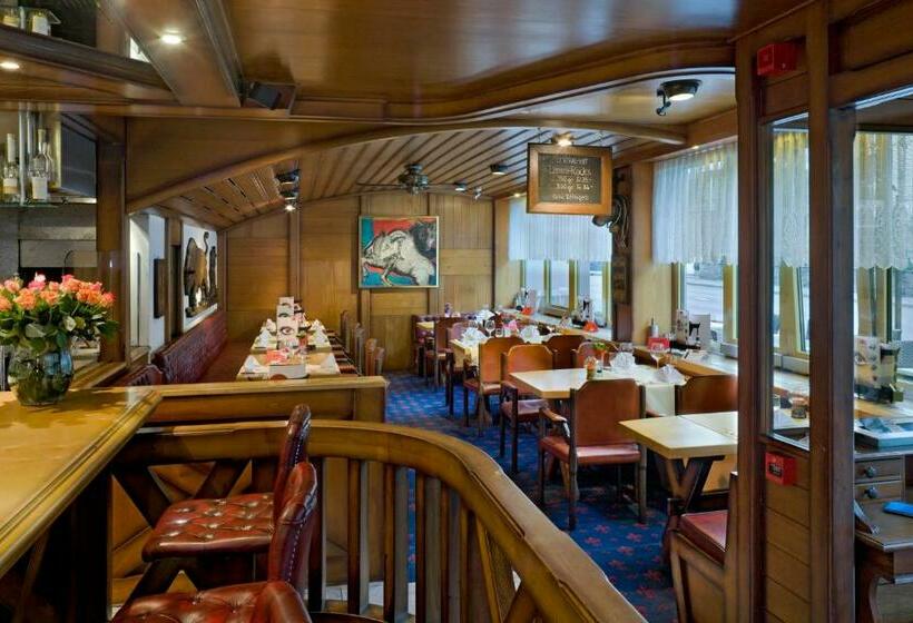 בית מלון כפרי Central