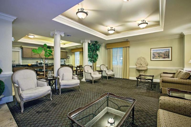 فندق Spark By Hilton Lafayette South