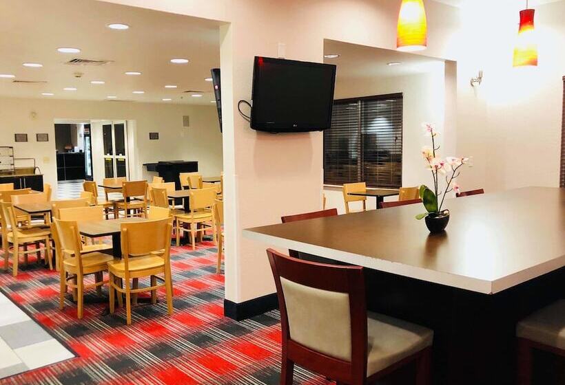 هتل Country Inn & Suites By Radisson, Dfw Airport South, Tx