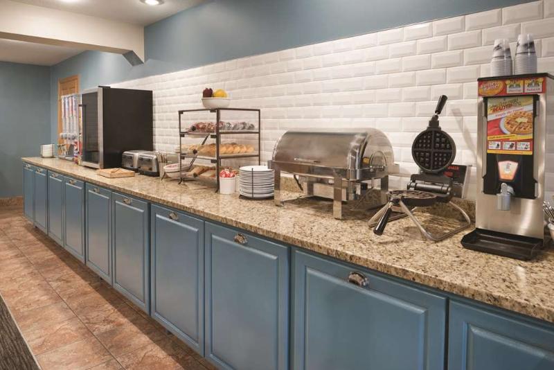 هتل Country Inn & Suites By Radisson, Grand Rapids, Mn