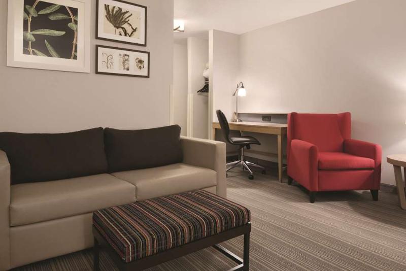 هتل Country Inn & Suites By Radisson, Grand Rapids, Mn